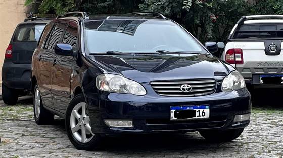 TOYOTA FIELDER 1.8 S 16V GASOLINA 4P AUTOMÁTICO TOYOTA FIELDER 1.8 S 16V GASOLINA 4P AUTOMÁTICO